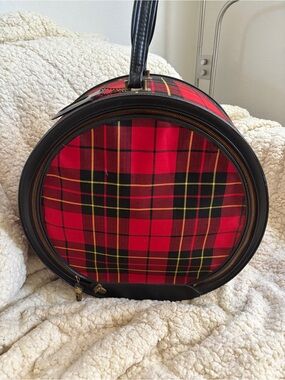 Vintage Round Red Tartan Plaid Hat Box